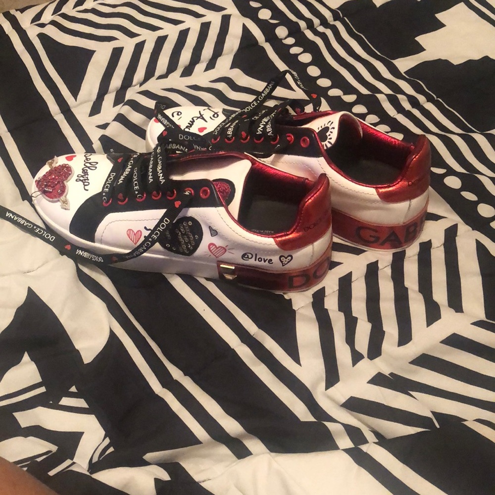 Designer Shoes - Picture 3 of 3